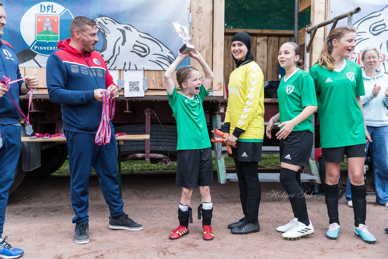 Bild 235 - Loewinnen Cup